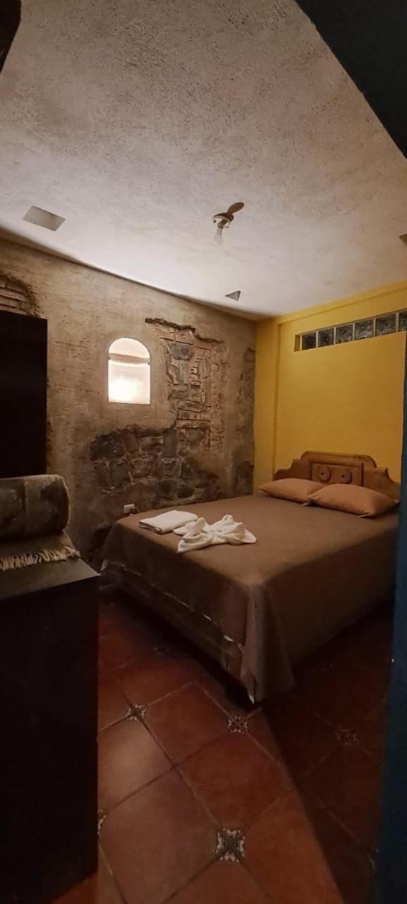 Hotel Posada Gutierrez أنتيغوا غواتيمالا المظهر الخارجي الصورة